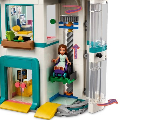 LEGO 42621 FRIENDS Szpital w mieście Heartlake p4