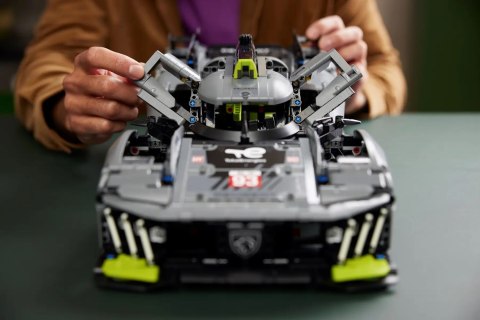 LEGO 42156 TECHNIC PEUGEOT 9X8 24H Le Mans Hybrid Hypercar p1