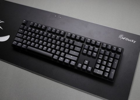 Ducky Origin Phantom Black klawiatura Uniwersalne USB QWERTZ Niemiecki Czarny Ducky Origin Phantom Black klawiatura Uniwersalne USB QWERTZ Niemiecki Czarny