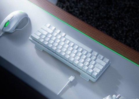 Razer | Łowca Mini 60% | Klawiatura do gier | Optyczny | Światło LED RGB | Stany Zjednoczone | Rtęć | Przewodowy