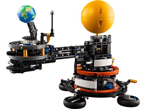 LEGO TECHNIC 42179 Planeta Ziemia i Księżyc na orbicie