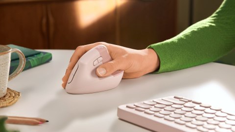 Pionowa mysz ergonomiczna Logitech Lift (różowa) Pionowa mysz ergonomiczna Logitech Lift (różowa)