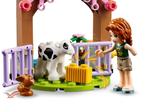 LEGO Friends 42607 Szopa cielątka Autumn