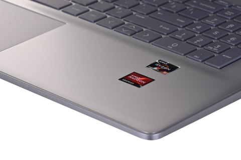 HP 17-cp2045nw Ryzen 5 7520U 17.3"FHD AG IPS 250nits 8GB LPDDR5 SSD512 Radeon Integrated Graphics Cam720p Win11 2Y Natural Silve HP 17-cp2045nw Ryzen 5 7520U 17.3"FHD AG IPS 250nits 8GB LPDDR5 SSD512 Radeon Integrated Graphics Cam720p Win11 2Y Natural Silve