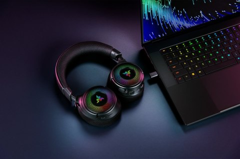 Bezprzewodowy zestaw słuchawkowy do gier Razer Kraken V4