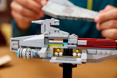 LEGO STAR WARS 75404 Krążownik szturmowy typu Acclamator LEGO STAR WARS 75404 Krążownik szturmowy typu Acclamator