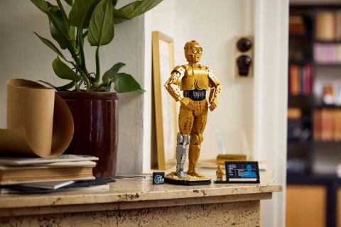 LEGO STAR WARS 75398 C-3PO LEGO STAR WARS 75398 C-3PO