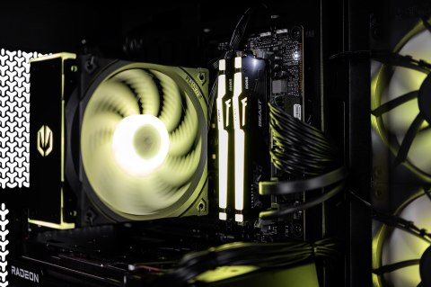 Actina iCUE 8700F/32GB/1TB/RTX5070Ti/850W Actina iCUE 8700F/32GB/1TB/RTX5070Ti/850W