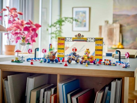 LEGO SUPER MARIO 72036 Mario Kart - Zestaw Baby Peach i Grand Prix LEGO SUPER MARIO 72036 Mario Kart - Zestaw Baby Peach i Grand Prix