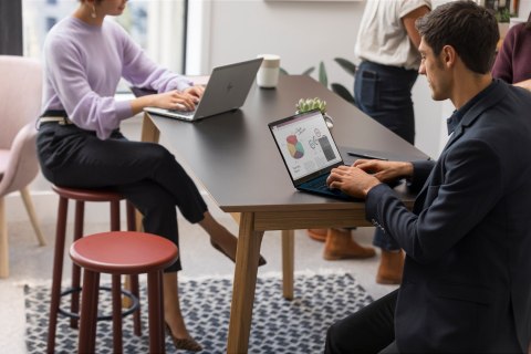 HP EliteBook 860 G11 Ultra 7 155U 16"WUXGA IPS AG 1000nits 16GB DDR5 SSD512 Intel Arc Cam 5MPx 76Wh W11Pro HP EliteBook 860 G11 Ultra 7 155U 16"WUXGA IPS AG 1000nits 16GB DDR5 SSD512 Intel Arc Cam 5MPx 76Wh W11Pro