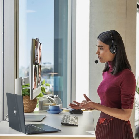 HP EliteOne 870 G9 AIO i7-12700 27"FHD 250nits Matt 16GB DDR5 4800 SSD512 UHD Graphics 770 W11Pro HP EliteOne 870 G9 AIO i7-12700 27"FHD 250nits Matt 16GB DDR5 4800 SSD512 UHD Graphics 770 W11Pro