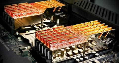 Pamięć RAM G.Skill Trident Z Royal Series - DDR4 - pakiet - 32 GB: 2 x 16 GB - DIMM 288-pin - 3600 MHz / PC4-28800 - bez buforow Pamięć RAM G.Skill Trident Z Royal Series - DDR4 - pakiet - 32 GB: 2 x 16 GB - DIMM 288-pin - 3600 MHz / PC4-28800 - bez buforow