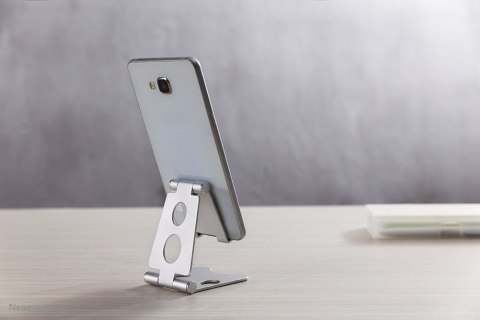 Neomounts DS10-150SL1 uchwyt Uchwyt pasywny Telefon komórkowy/Smartfon Srebrny Neomounts DS10-150SL1 uchwyt Uchwyt pasywny Telefon komórkowy/Smartfon Srebrny
