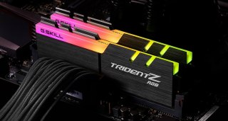 G.Skill Trident Z RGB F4-3600C18D-32GTZR moduł pamięci 32 GB 2 x 16 GB DDR4 3600 Mhz