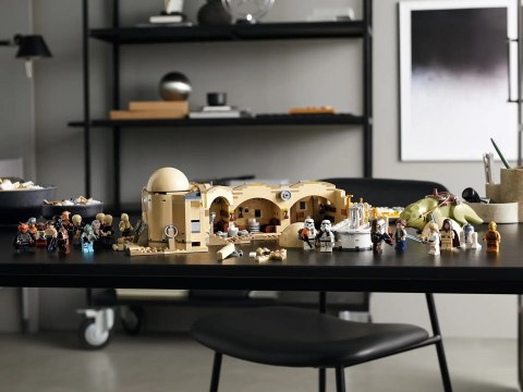 LEGO STAR WARS 75290 KANTYNA MOS EISLEY