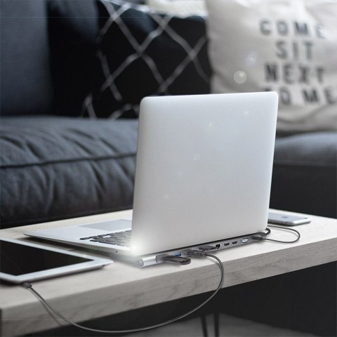 LogiLink UA0373 - Przewodowy - USB 3.2 Gen 1 (3.1 Gen 1) Type-C - 100 W - 3,5 mm - 10,100,1000 Mbit/s - Aluminiowy LogiLink UA0373 - Przewodowy - USB 3.2 Gen 1 (3.1 Gen 1) Type-C - 100 W - 3,5 mm - 10,100,1000 Mbit/s - Aluminiowy