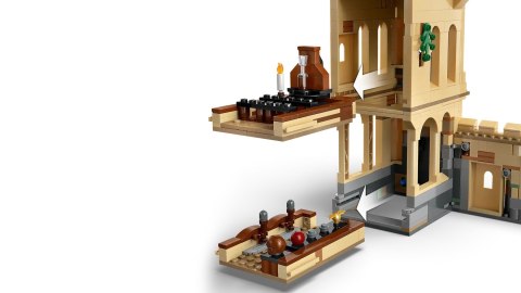 LEGO Harry Potter 76447 Zamek Hogwart lekcja latania na miotle LEGO Harry Potter 76447 Zamek Hogwart lekcja latania na miotle