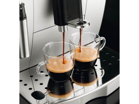 Ekspres ciśnieniowy automatyczny DeLonghi Magnifica S ECAM 22.110 SB (1450W; kolor srebrny) Ekspres ciśnieniowy automatyczny DeLonghi Magnifica S ECAM 22.110 SB (1450W; kolor srebrny)