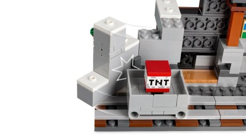 LEGO MINECRAFT 21277 THE PICKAXE MINE LEGO MINECRAFT 21277 THE PICKAXE MINE