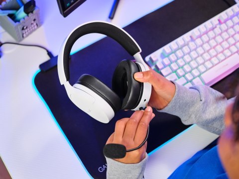 Słuchawki TRUST GXT489W FAYZO HEADSET WHT (25210) Słuchawki TRUST GXT489W FAYZO HEADSET WHT (25210)