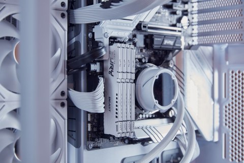 Kingston FURY DDR5 32GB (2x16GB) 5200MHz CL40 Beast White Kingston FURY DDR5 32GB (2x16GB) 5200MHz CL40 Beast White