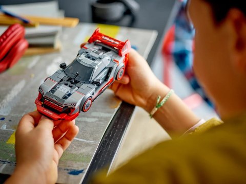 LEGO Speed Champions 76921 Wyścigowe Audi S1 E-tron Quattro